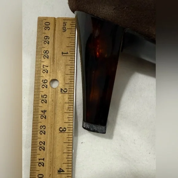 SALVATORE FERRAGAMO Brown Suede Pumps Sz 11.5C Tortoise Heel - Picture 10 of 10